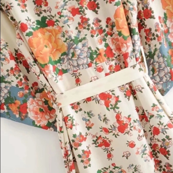 SOLD OUT Garden Party Floral Kimono Duster Maxi Robe - Picture 6 of 6